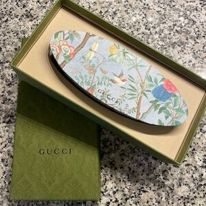 Gucci Floral Pencil Set with Case and box